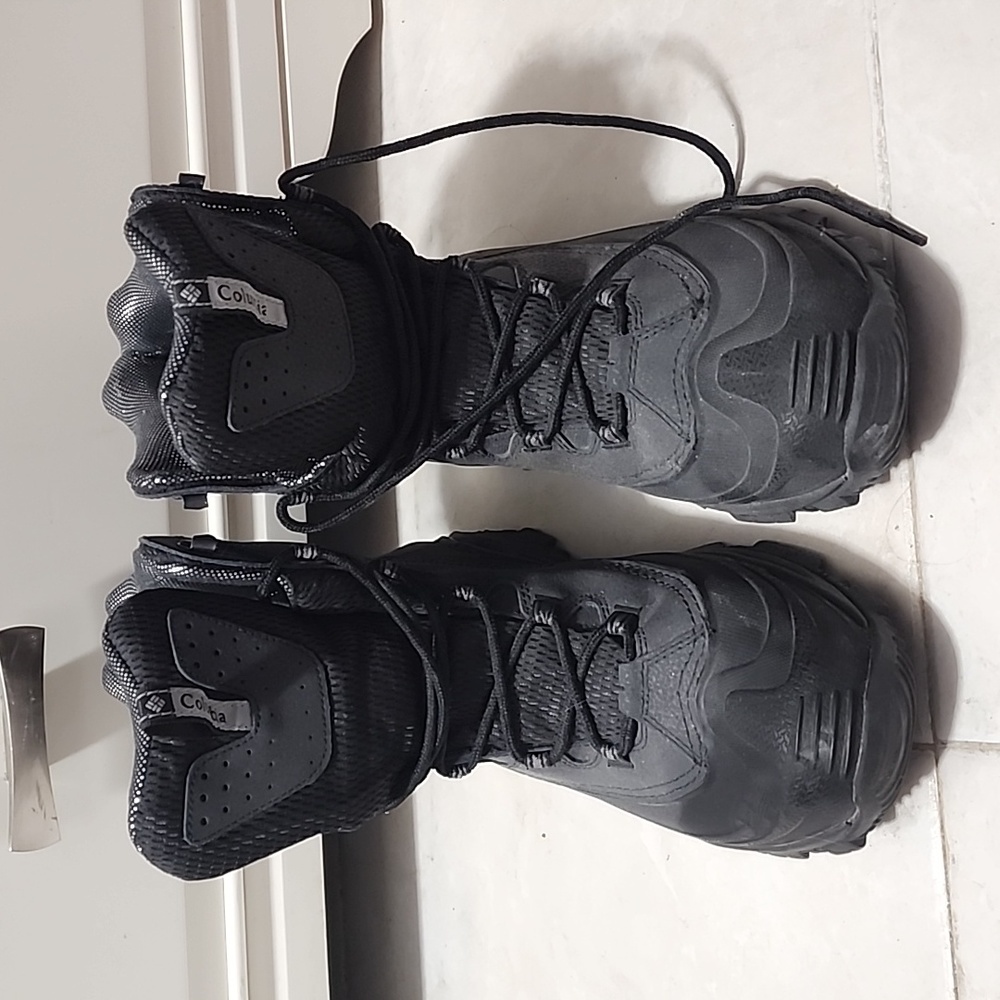 Columbia Arctic Trip Omni Heat Boot Black Mens Size 9.5